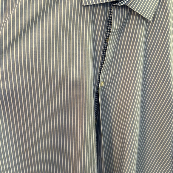 Mens buttoned down shirt - Picture 3 of 3